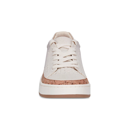 Knight Round Toe Lace-up Casual Sneakers